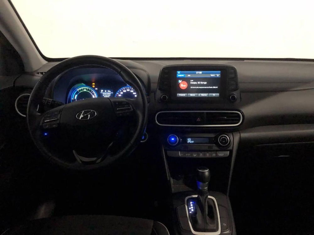 Hyundai Kona usata a Torino (8)