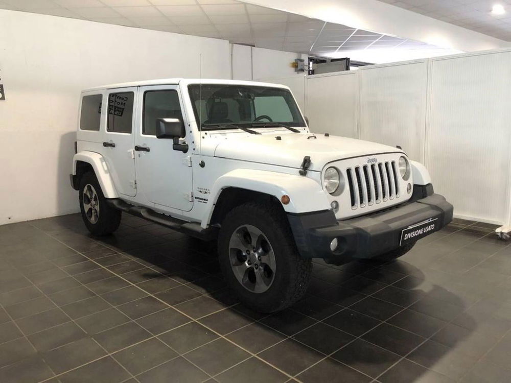 Jeep Wrangler Unlimited usata a Torino (3)