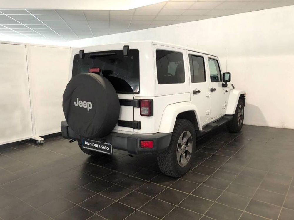 Jeep Wrangler Unlimited usata a Torino (4)