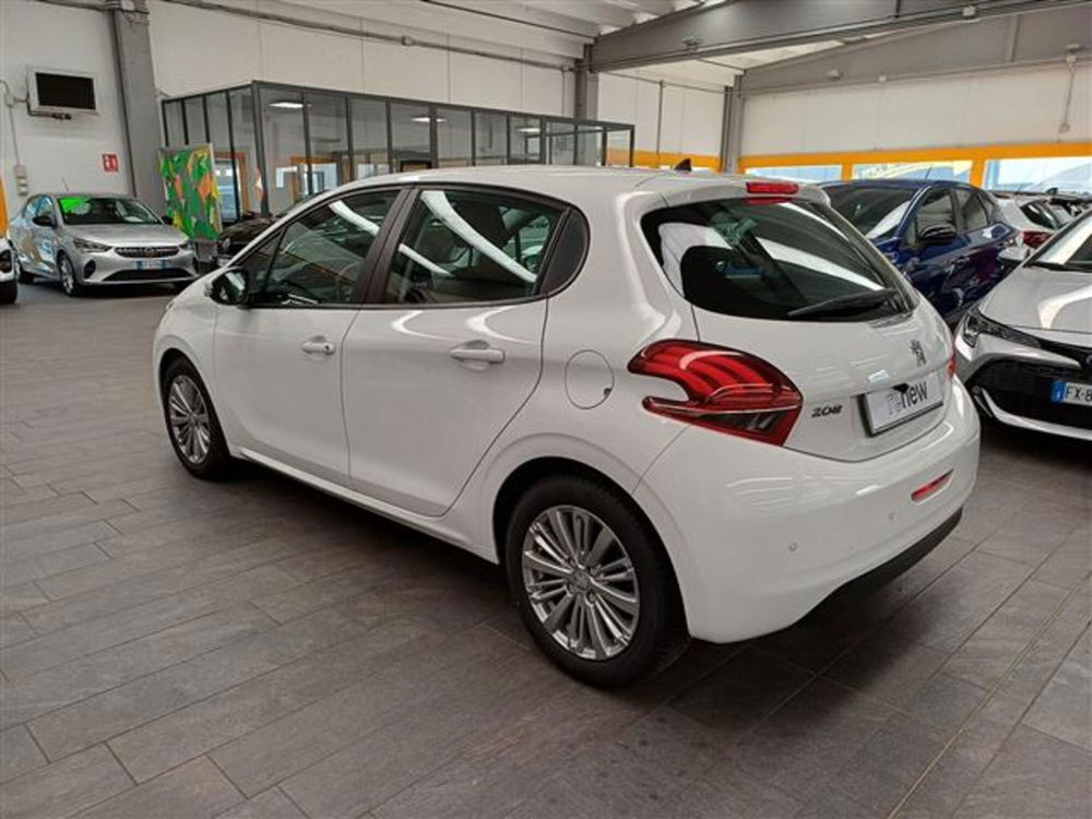 Peugeot 208 usata a Cremona (3)