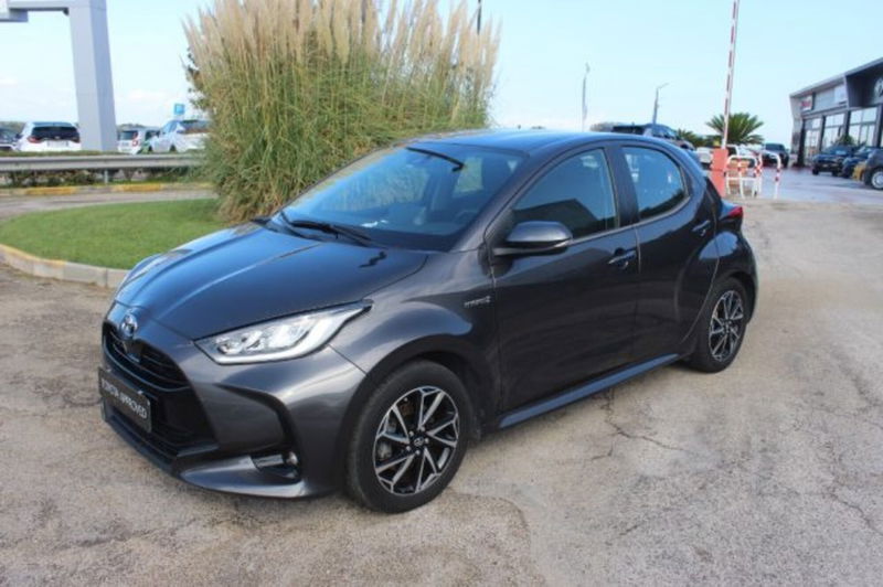 Toyota Yaris 1.5 Hybrid 5 porte Trend del 2021 usata a Roma