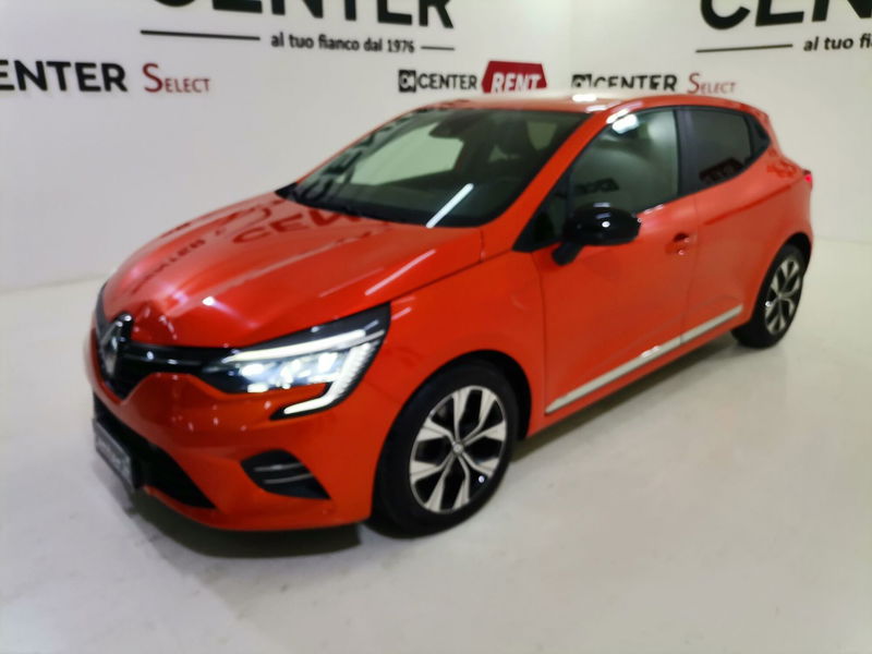 Renault Clio Blue dCi 100 CV 5 porte Evolution  del 2023 usata a Salerno