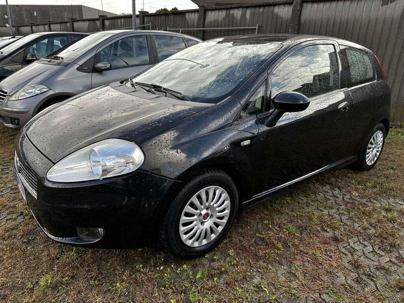 Fiat Grande Punto 1.4 Starjet 16V 3 porte Emotion  del 2007 usata a Moncalieri