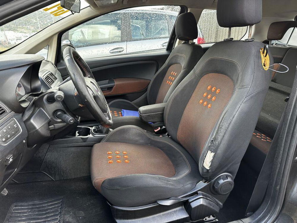 Fiat Grande Punto usata a Torino (9)