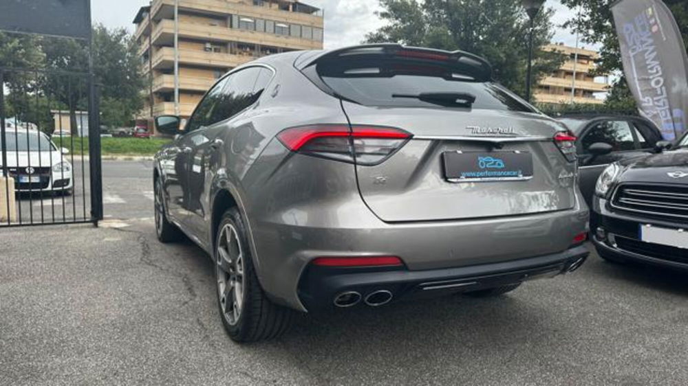 Maserati Levante usata a Roma (4)