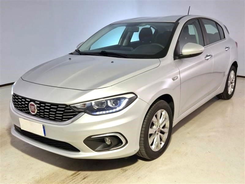 Fiat Tipo Tipo 1.3 Mjt S&amp;S 5 porte  del 2019 usata a Bari