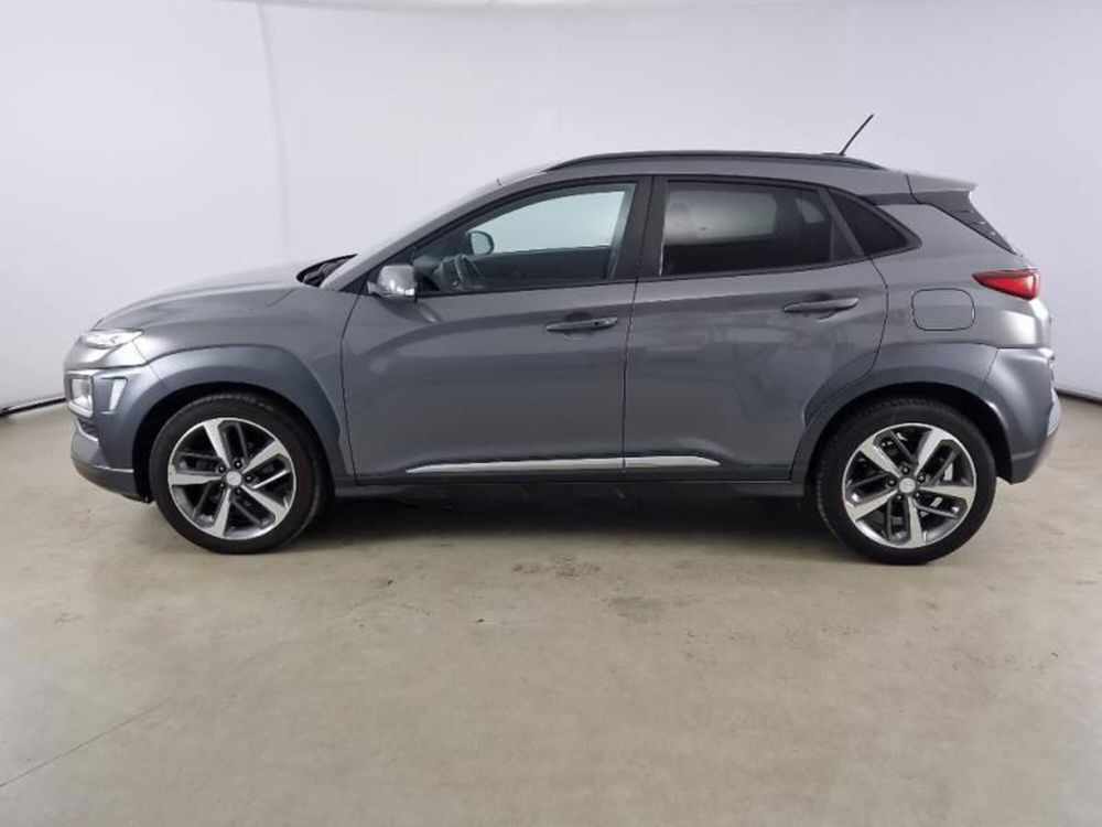 Hyundai Kona usata a Bari (4)