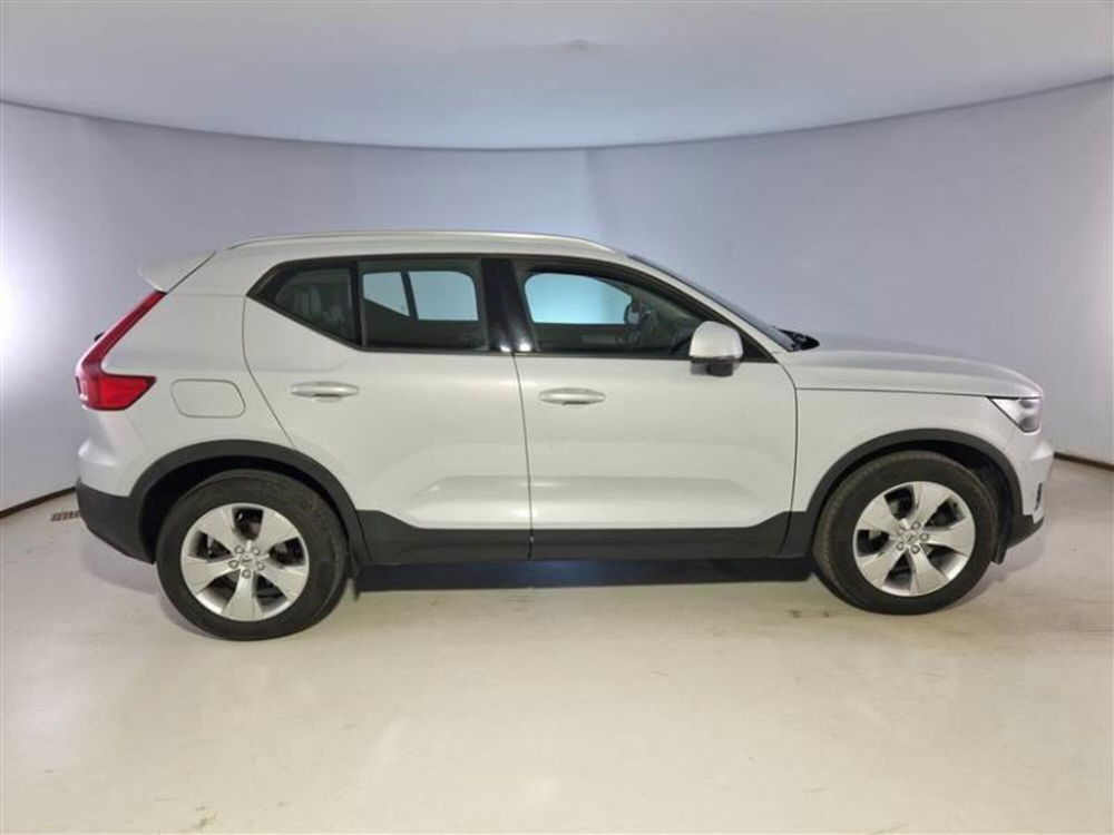 Volvo XC40 usata a Bari (5)