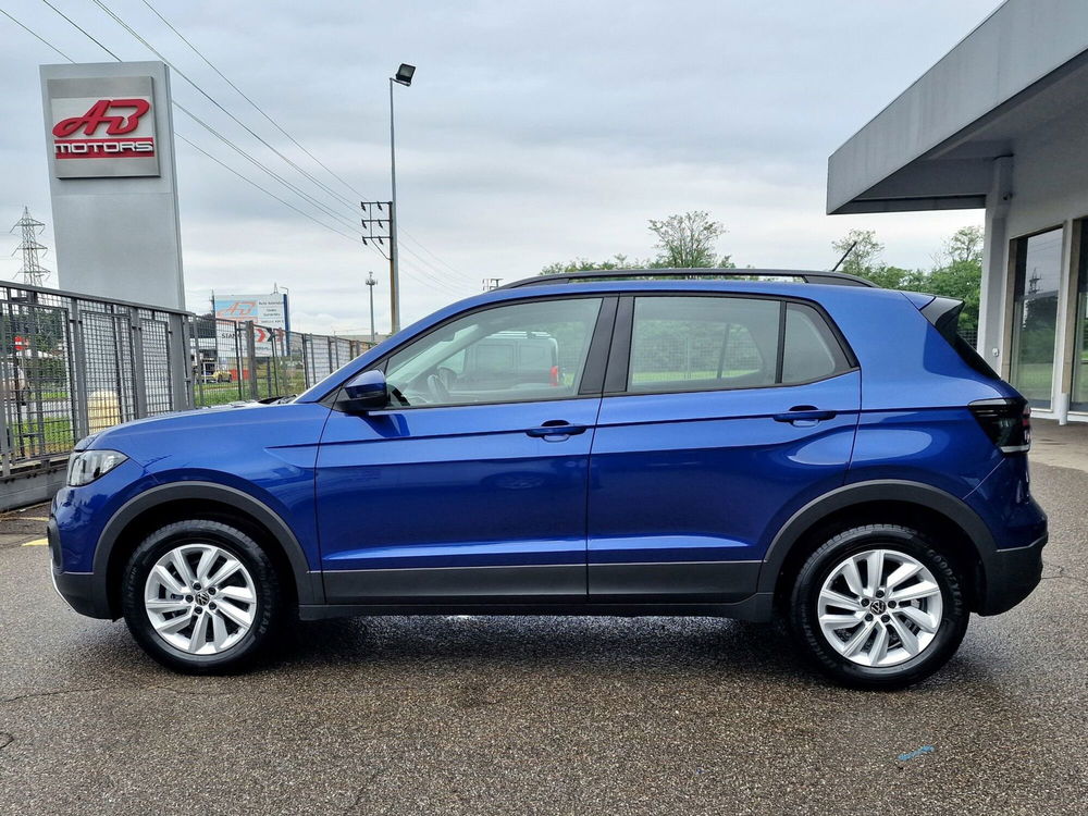 Volkswagen T-Cross usata a Varese (8)