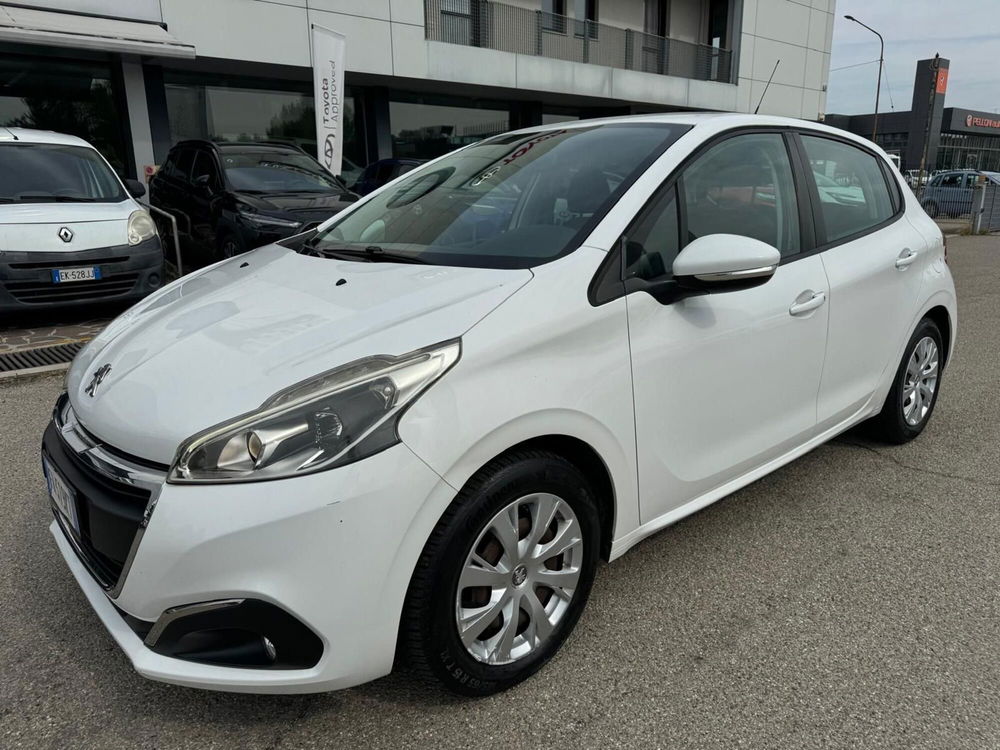 Peugeot 208 usata a Modena