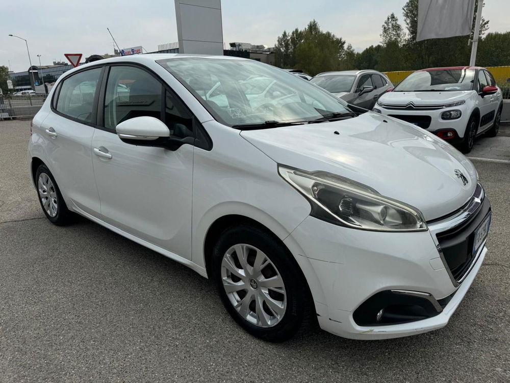 Peugeot 208 usata a Modena (3)