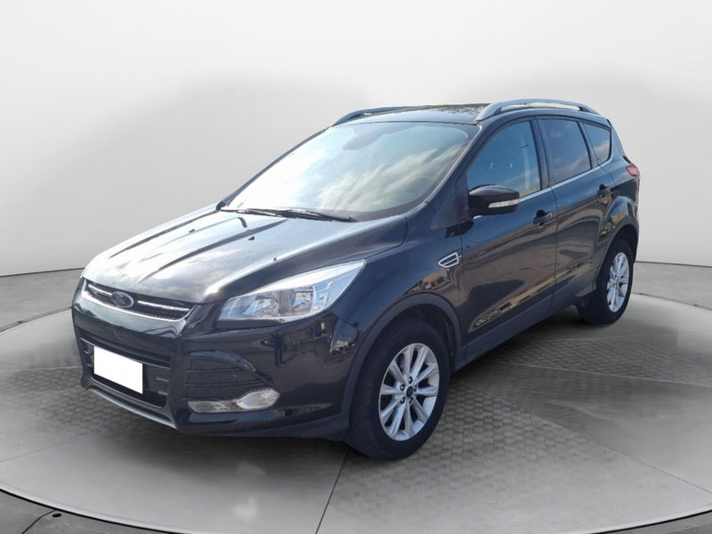 Ford Kuga 2.0 TDCI 150 CV S&amp;S 4WD Titanium  del 2016 usata a Siena