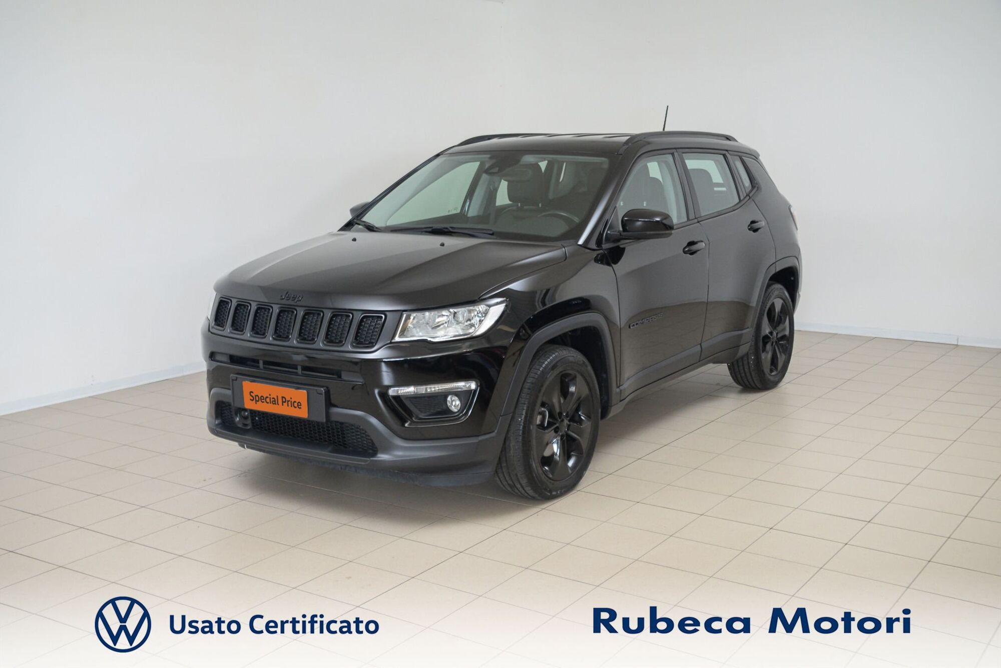 Jeep Compass 1.6 Multijet II 2WD Night Eagle  del 2018 usata a Citta&#039; della Pieve