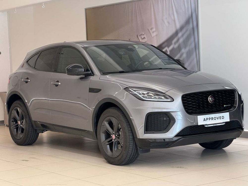 Jaguar E-Pace usata a Savona