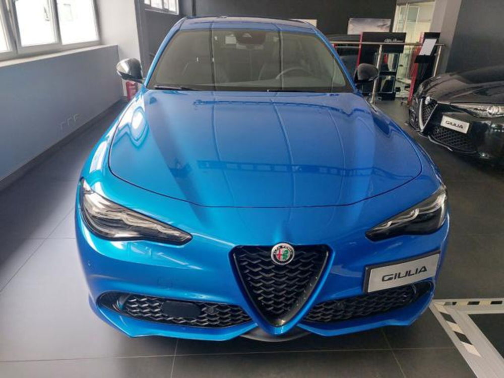 Alfa Romeo Giulia nuova a Padova (3)