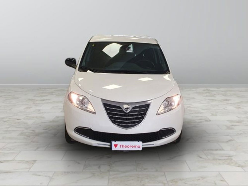 Lancia Ypsilon usata a Torino (7)