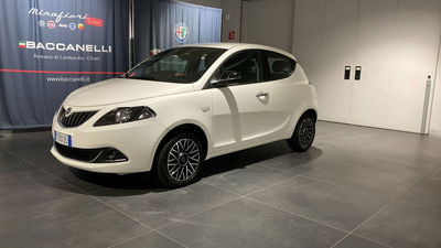 Lancia Ypsilon 1.0 FireFly 5 porte S&amp;S Hybrid Gold Plus del 2024 usata a Romano di Lombardia