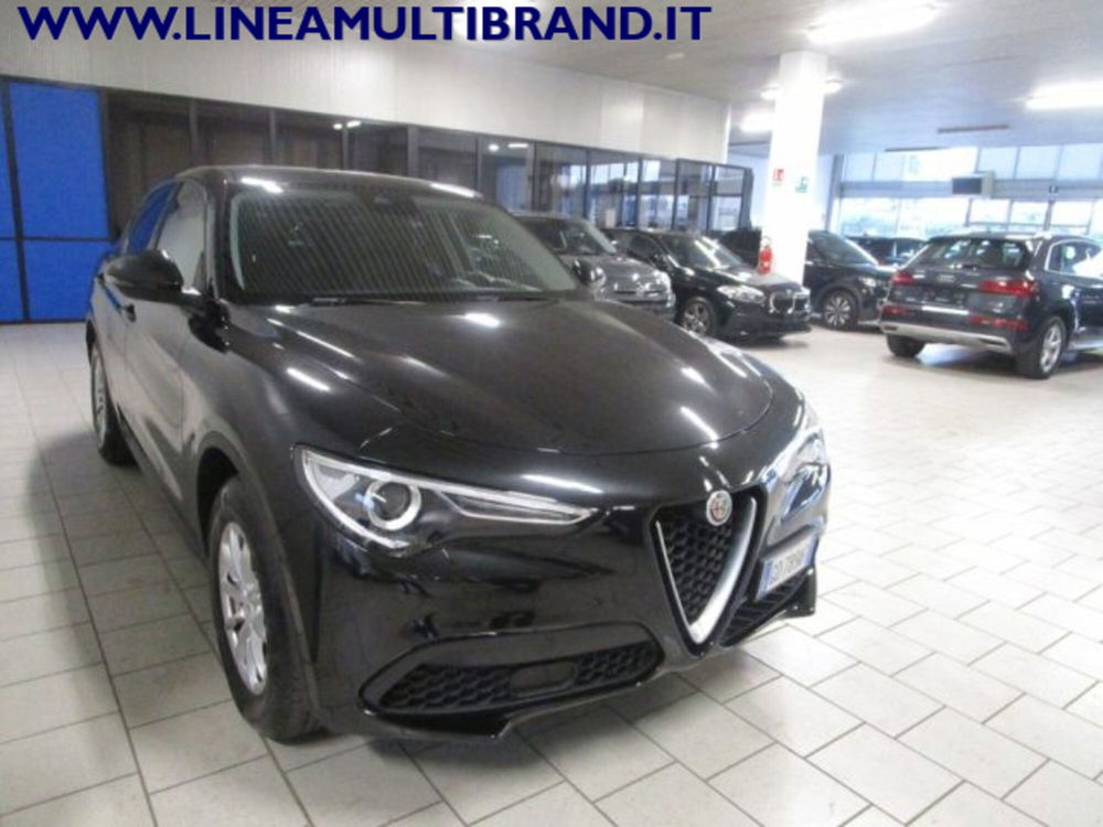 Alfa Romeo Stelvio usata a Piacenza (4)