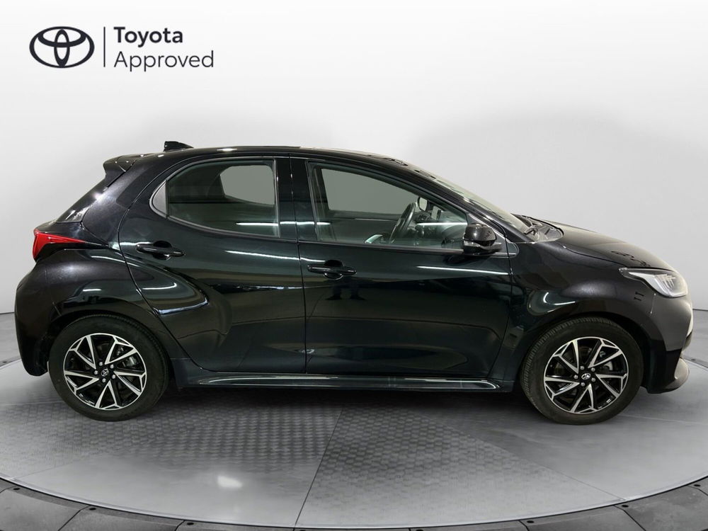 Toyota Yaris usata a Milano (13)