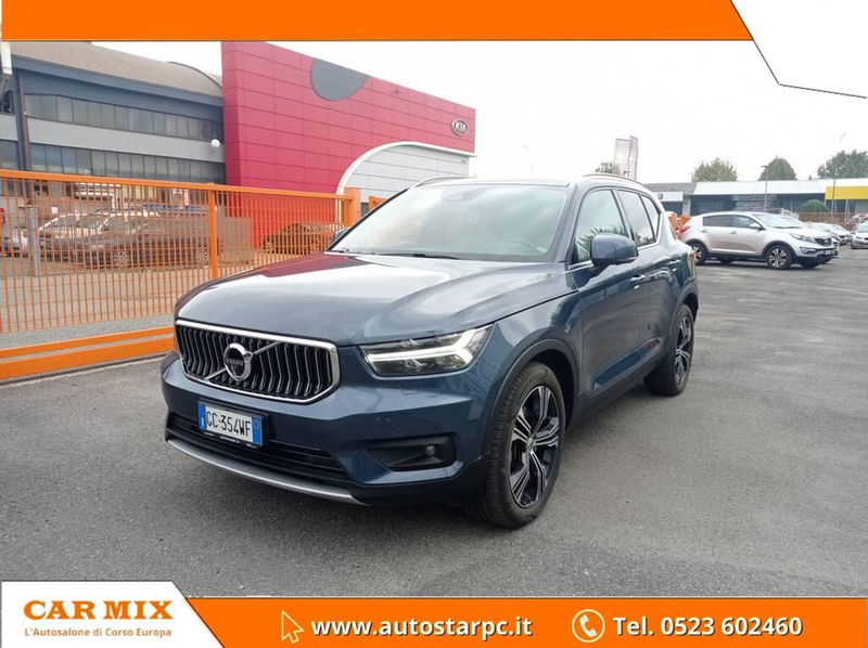 Volvo XC40 D4 AWD Geartronic Inscription  del 2020 usata a Piacenza