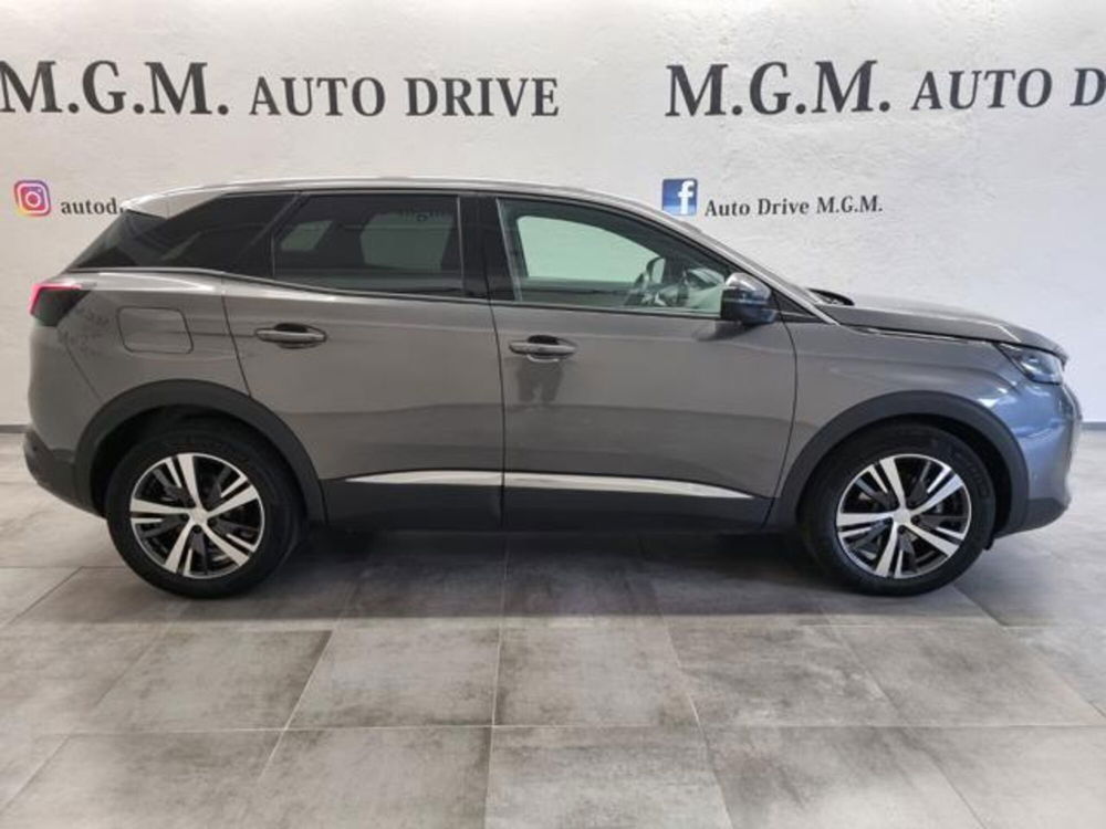 Peugeot 3008 usata a Como (4)