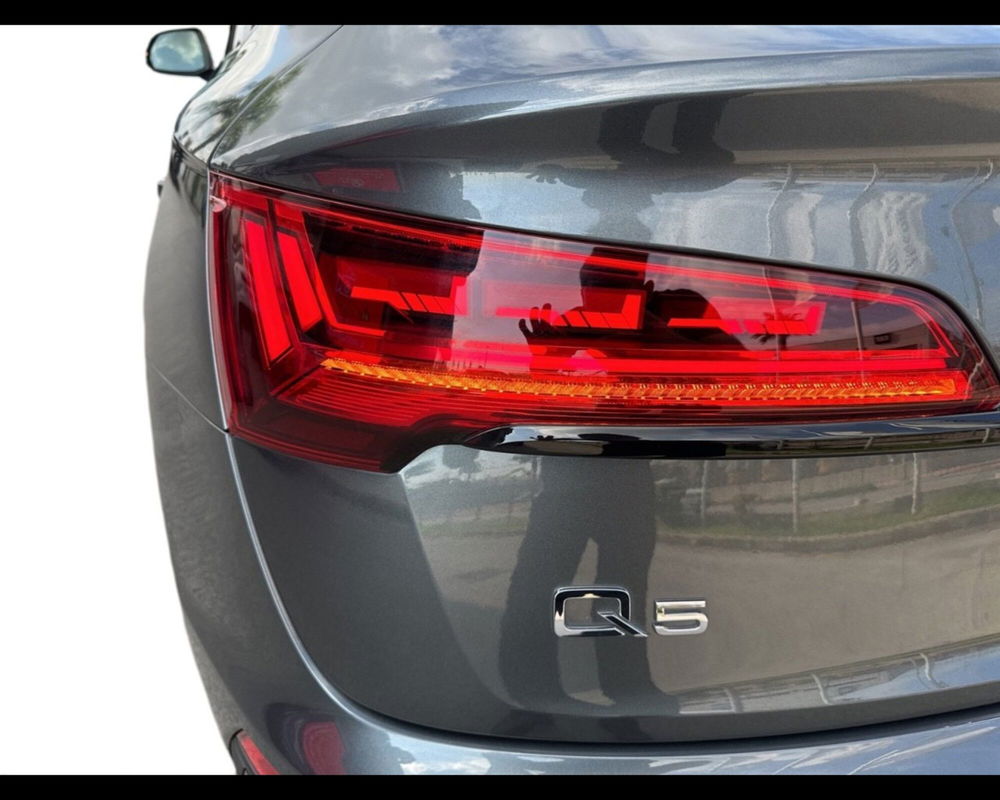 Audi Q5 Sportback usata a Caserta (11)