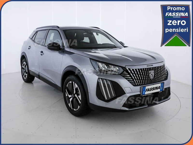 Peugeot 2008 1.2 puretech Allure s&amp;s 100cv del 2024 usata a Milano