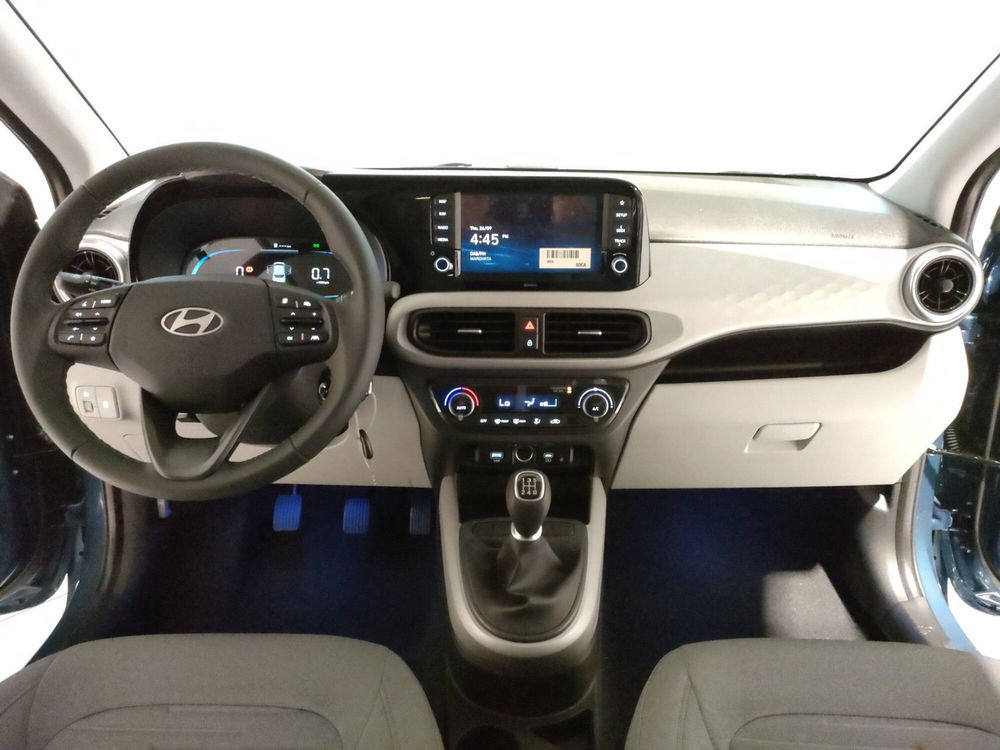 Hyundai i10 nuova a L'Aquila (16)