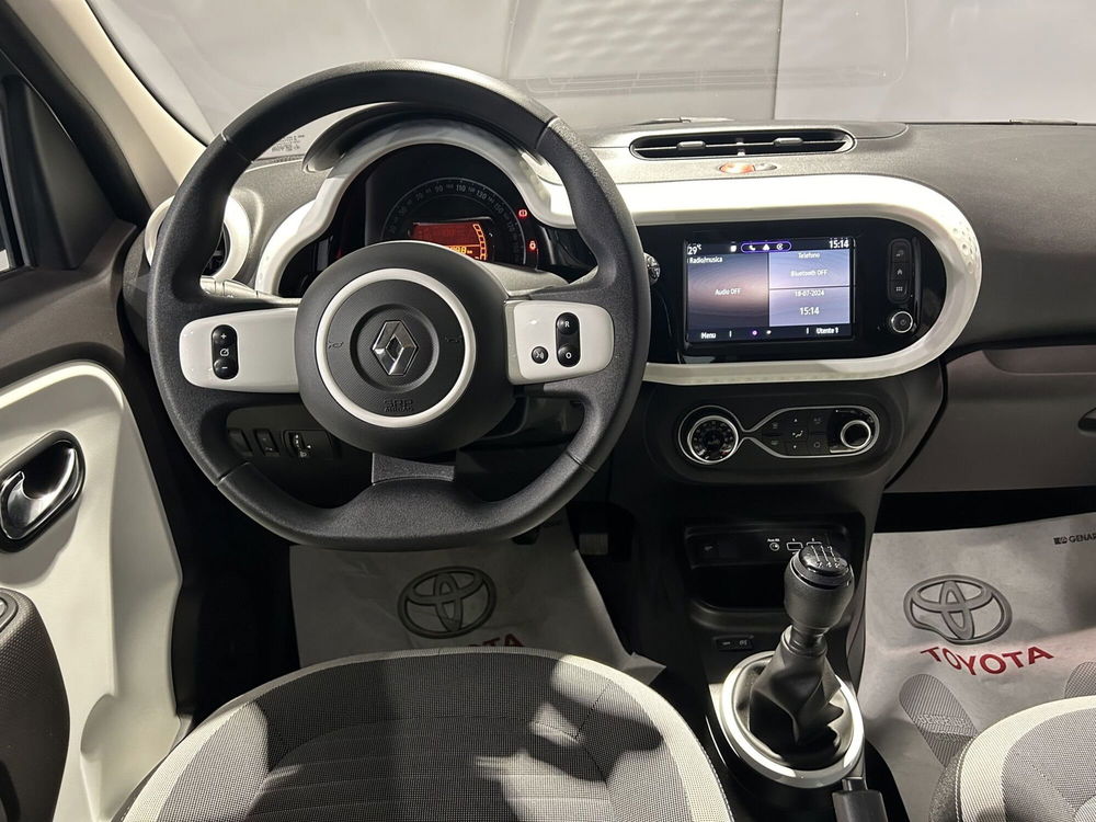 Renault Twingo usata a Milano (10)