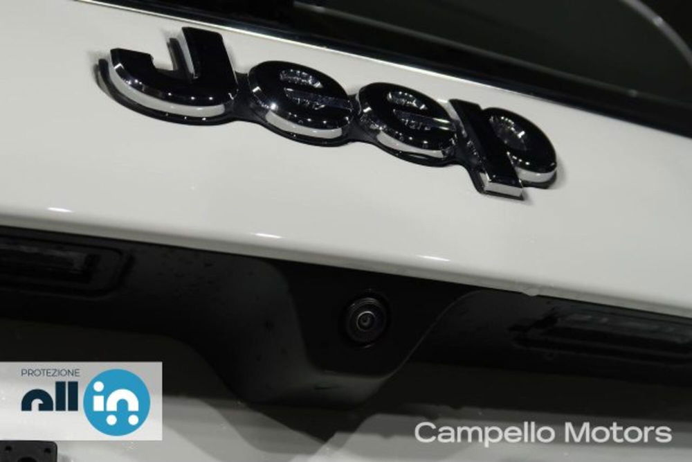 Jeep Compass nuova a Venezia (13)