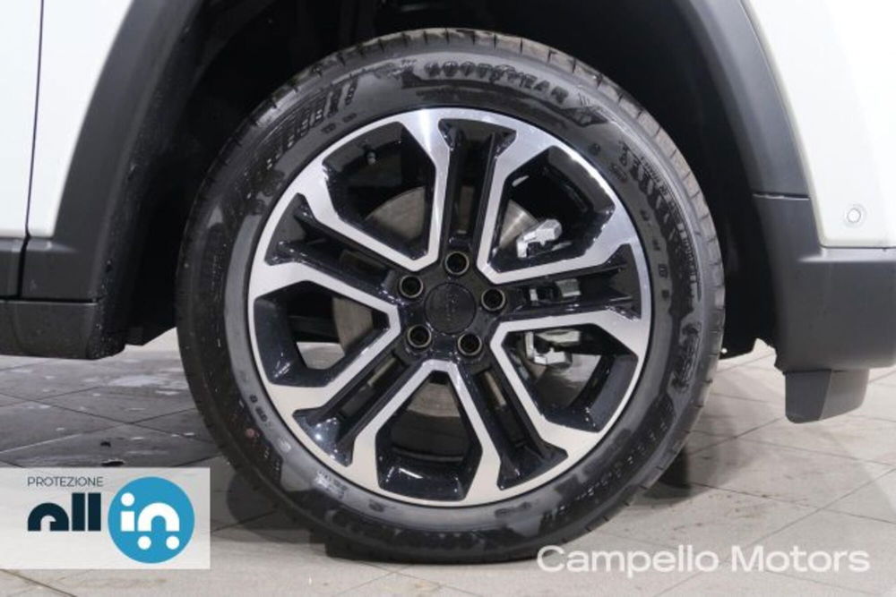 Jeep Compass nuova a Venezia (18)