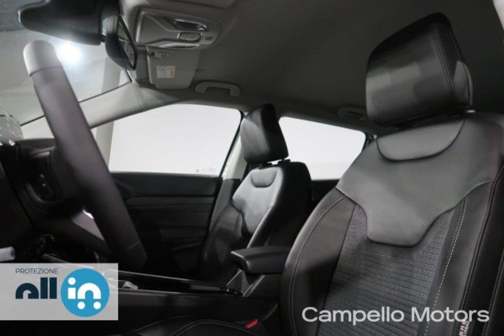 Jeep Compass nuova a Venezia (5)