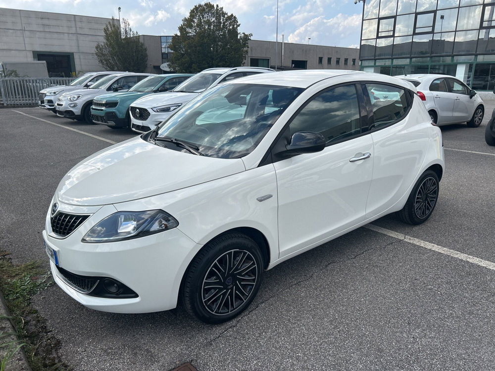 Lancia Ypsilon usata a Bergamo