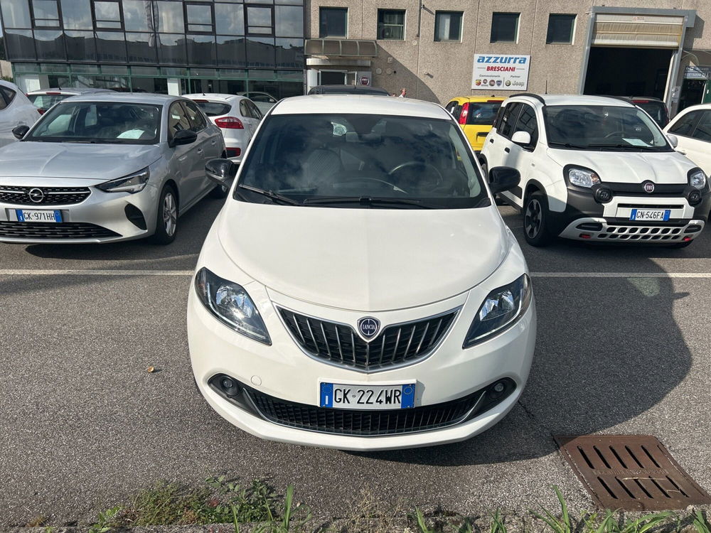 Lancia Ypsilon usata a Bergamo (8)