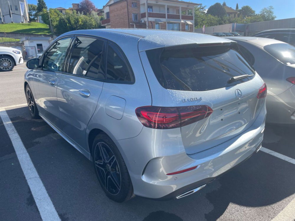 Mercedes-Benz Classe B nuova a Firenze (3)