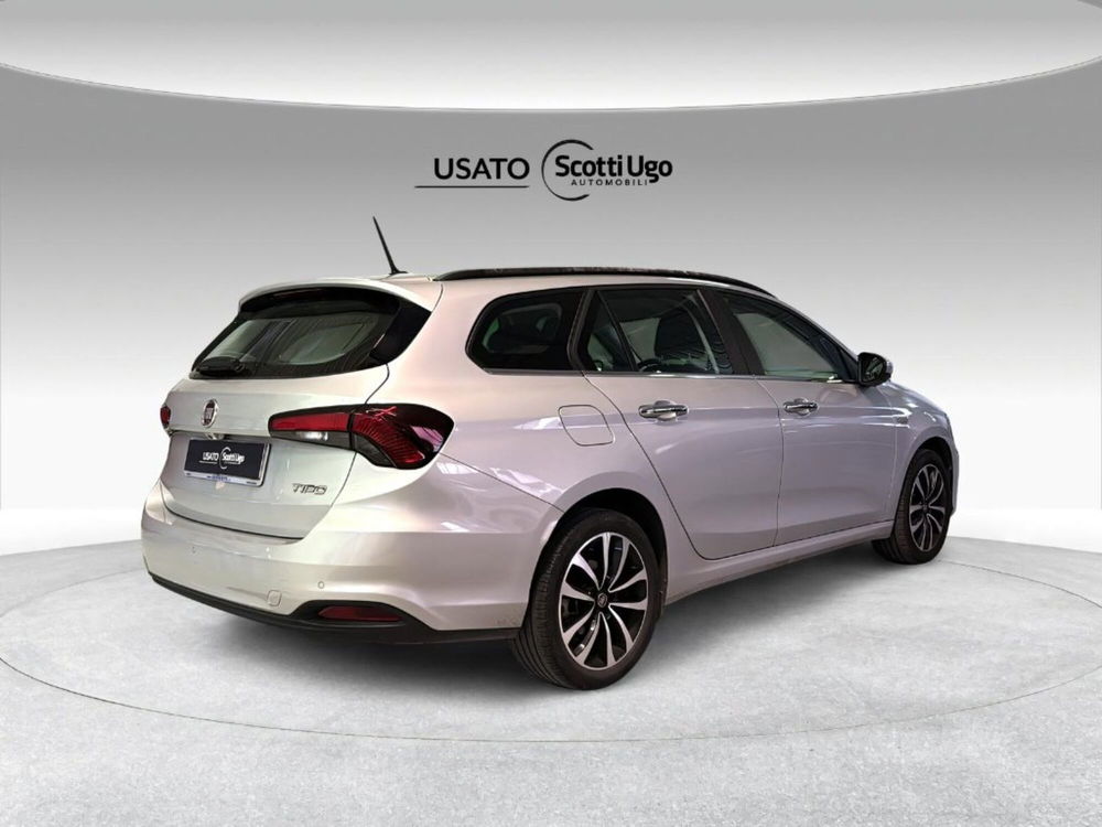 Fiat Tipo Station Wagon usata a Siena (8)