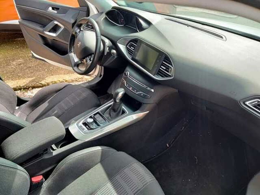 Peugeot 308 SW usata a Roma (20)