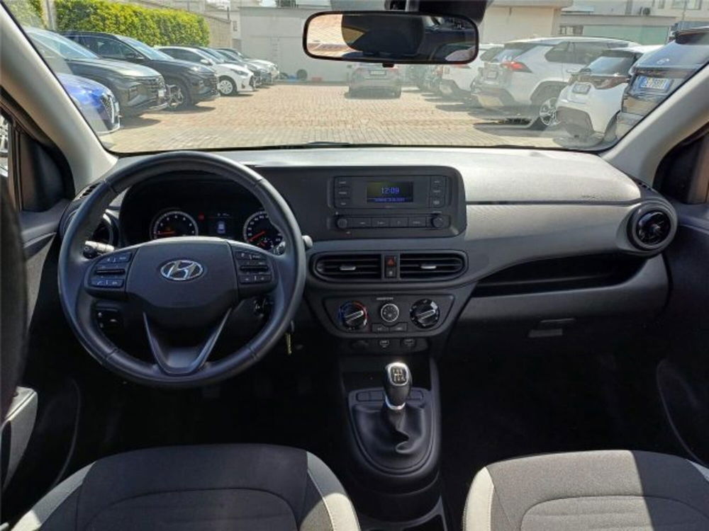 Hyundai i10 usata a Bari (12)