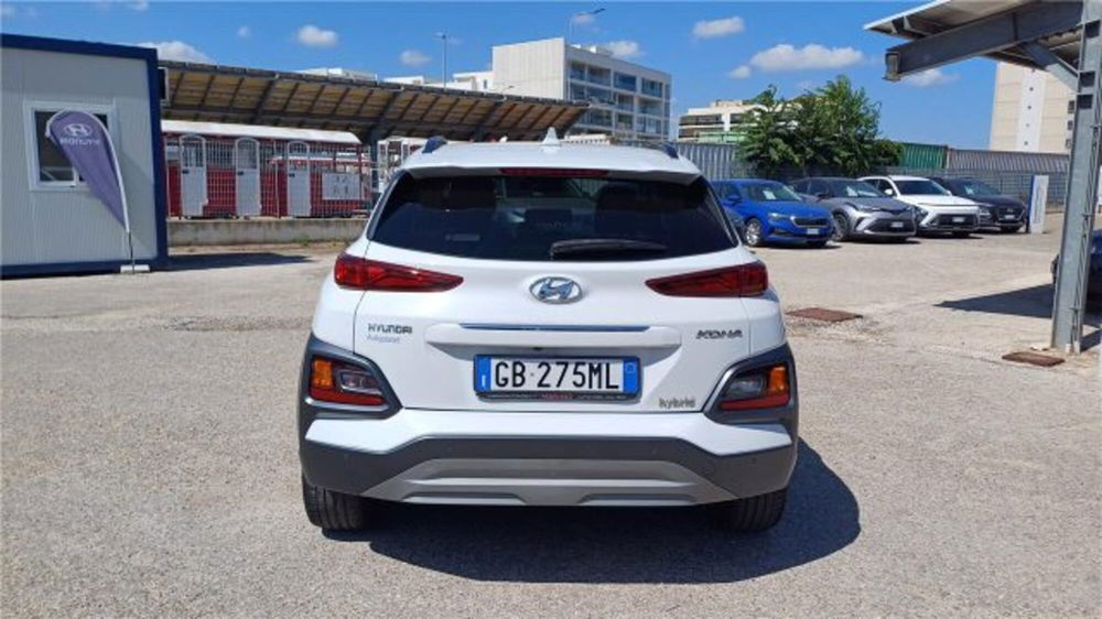 Hyundai Kona usata a Bari (6)