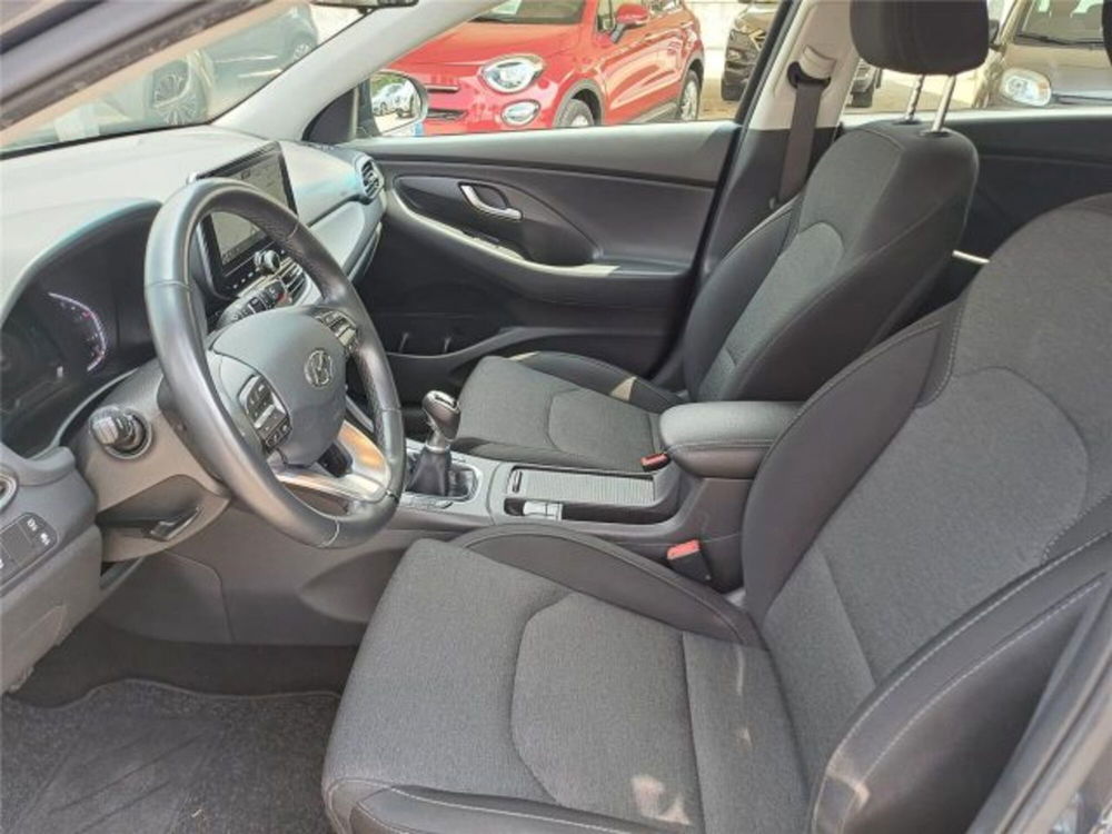 Hyundai i30 usata a Bari (10)