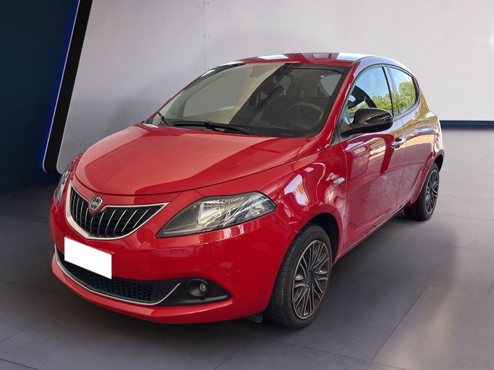 Lancia Ypsilon usata a Torino (2)