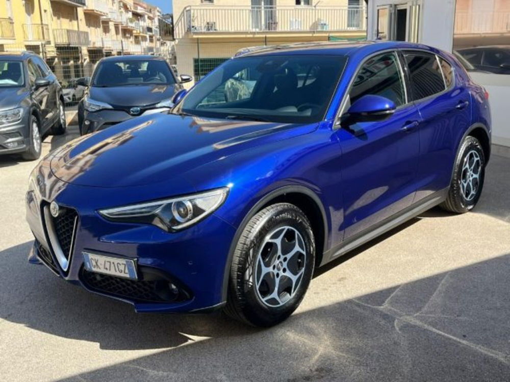 Alfa Romeo Stelvio usata a Trapani (3)