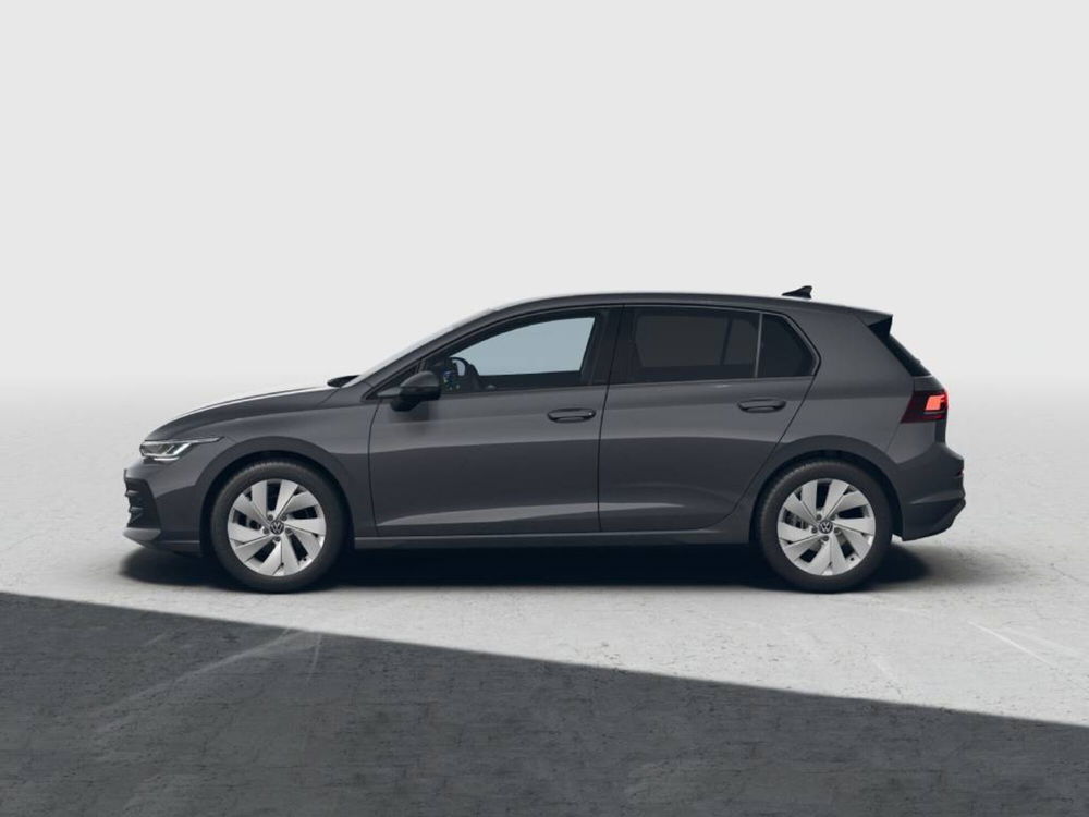 Volkswagen Golf nuova a Novara (2)