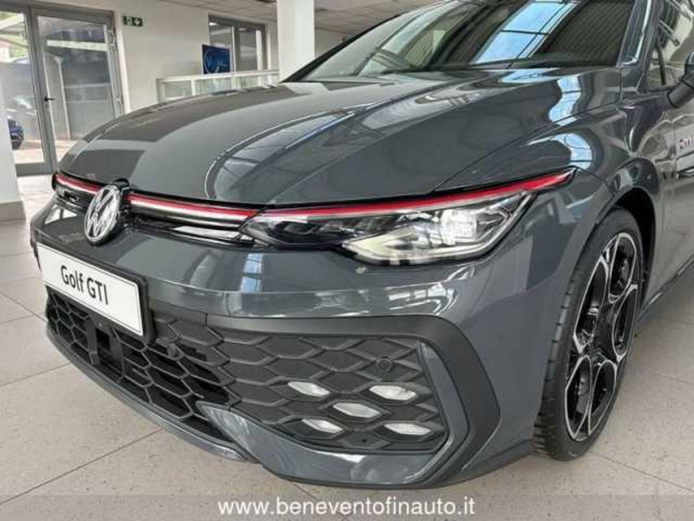 Volkswagen Golf nuova a Avellino (4)