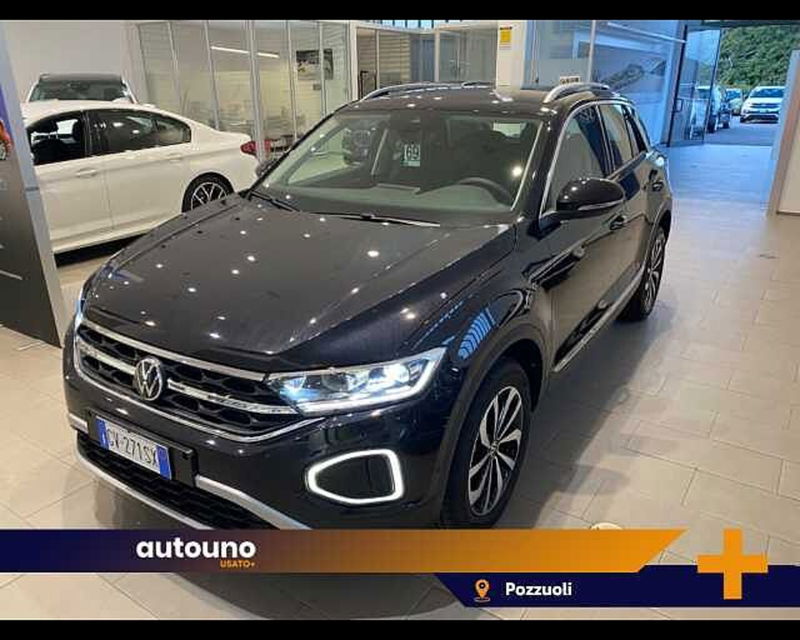 Volkswagen T-Roc 1.5 TSI ACT Style BlueMotion Technology  nuova a Pozzuoli