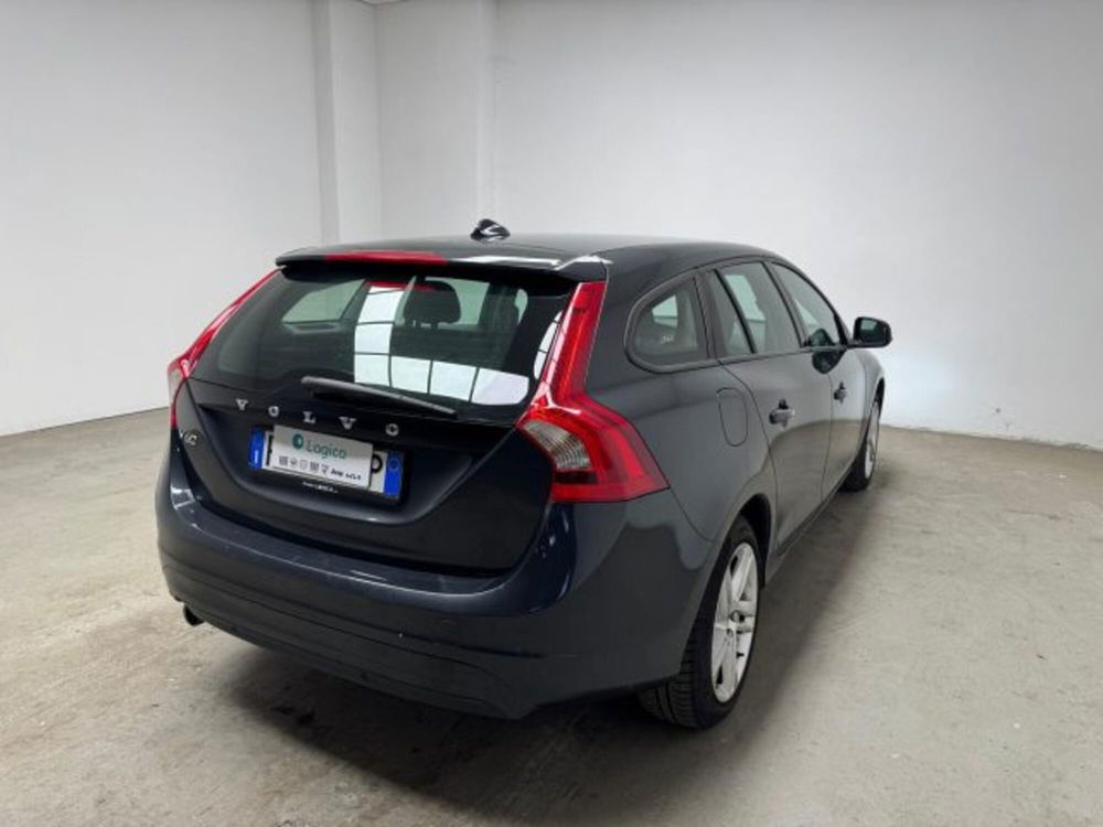 Volvo V60 usata a Biella (9)