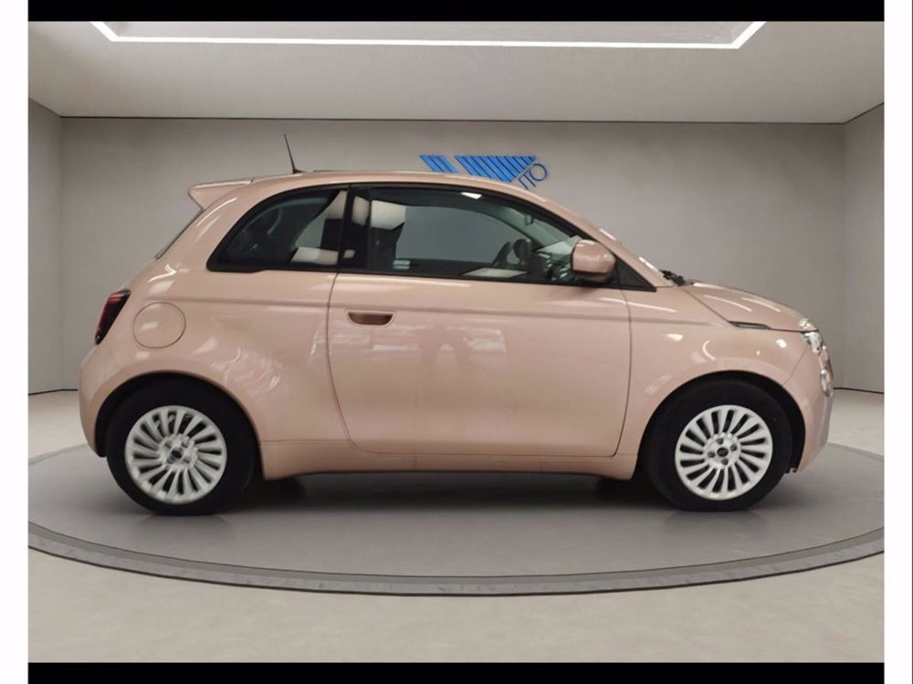 Fiat 500e usata a Catania (10)