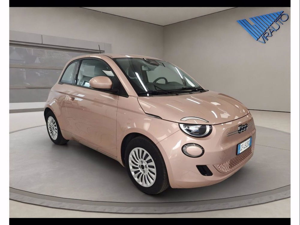 Fiat 500e usata a Catania (11)