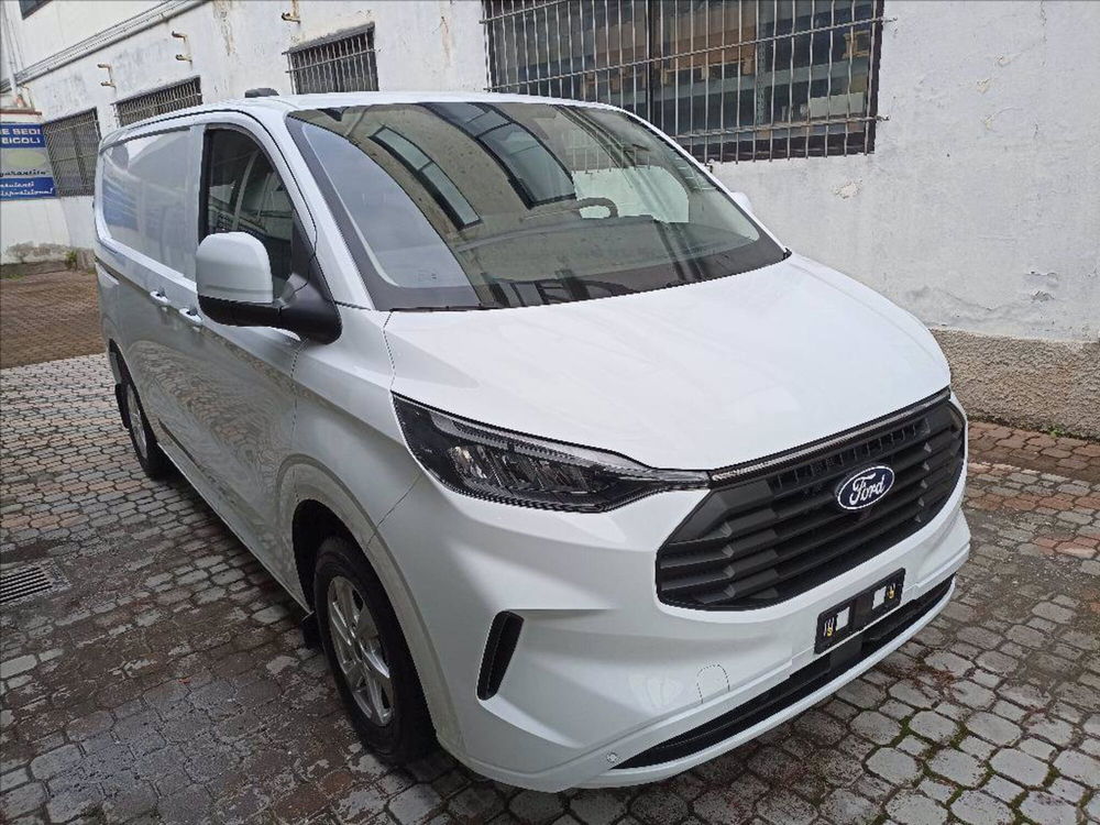 Ford Transit Custom Furgone nuova a Milano