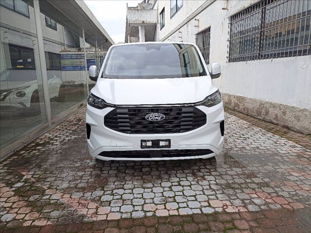 Ford Transit Custom Furgone nuova a Milano (5)